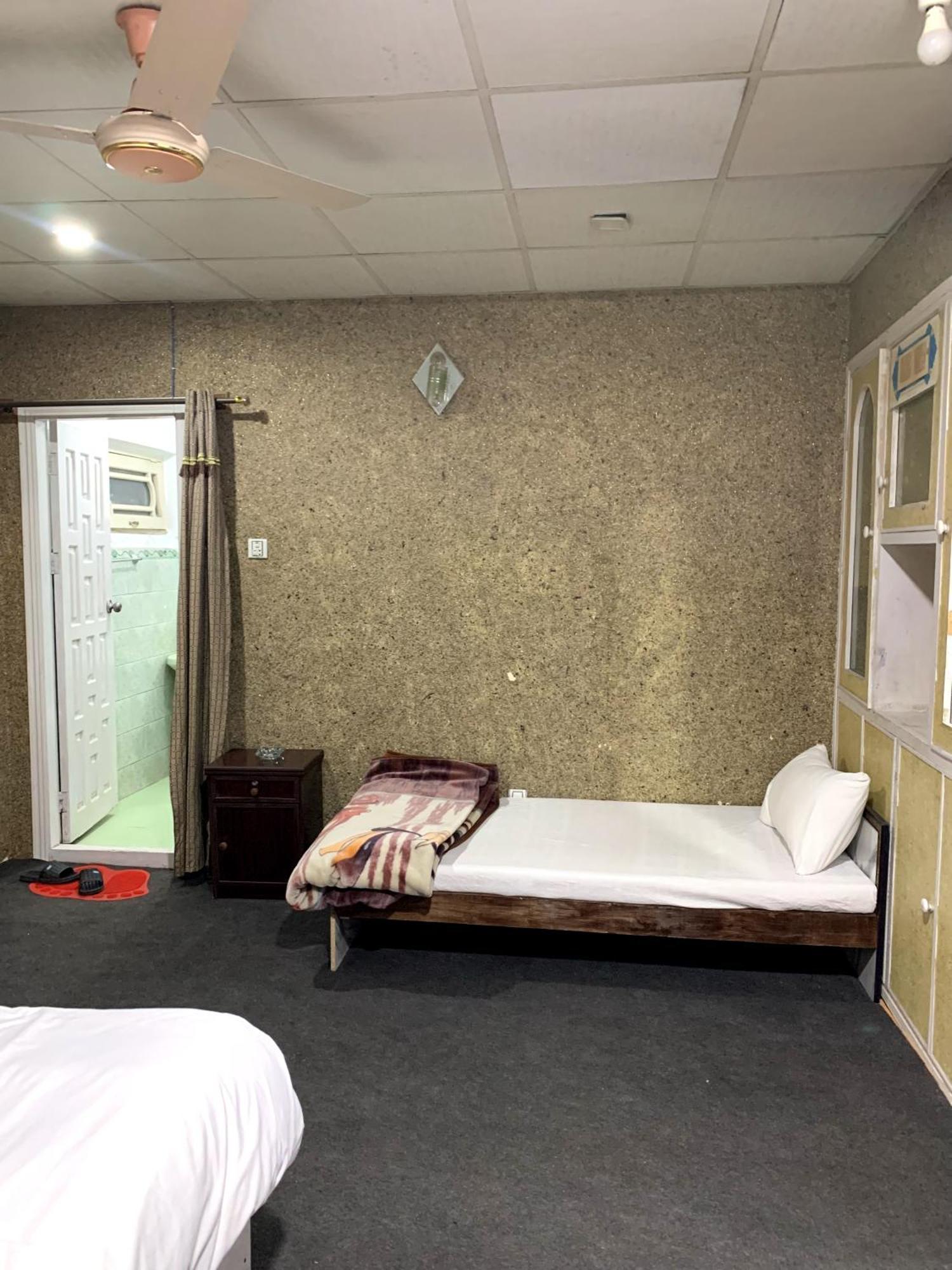 Golden Ibex Resort Skardu Bagian luar foto